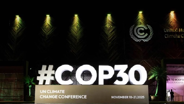 COP30 সম্মেলনে ফসিল ফুয়েল লবি, নীতি উল্টোপাল্টি ও লিঙ্গ বিতর্কে উত্তেজনা