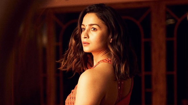মাতৃত্বের পর দ্রুত ওজন কমেছে আলিয়ার