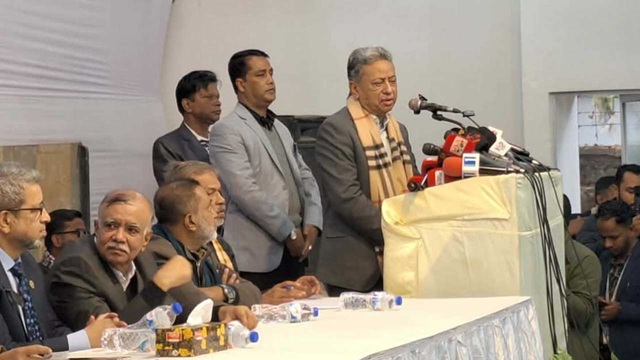 তারেক রহমান আগামী দিনের গণতন্ত্রের টর্চ বেয়ারার : আমীর খসরু