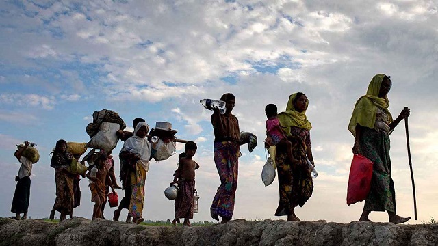 ক্যাম্প ছেড়ে পালাচ্ছেন রোহিঙ্গারা, এক ঘণ্টায় আটক ৪০