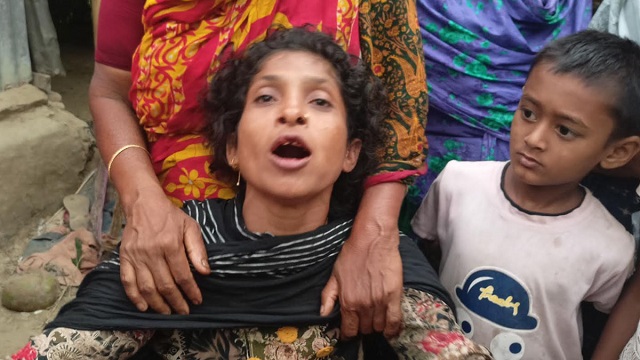 ‘টয়লেটে যাওয়ার জন্য বের হয়ে দেখি গাছের সঙ্গে ঝুলছে ছেলের মরদেহ’