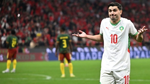 আফকনের ইতিহাসে অনন্য দিয়াজ