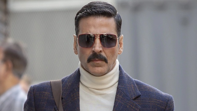 অক্ষয়ের গাড়ি দুর্ঘটনায় কাকে গ্রেপ্তার করল পুলিশ?