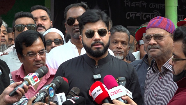 পুরান ঢাকার সমস্যার স্থায়ী সমাধানের প্রতিশ্রুতি ইশরাকের