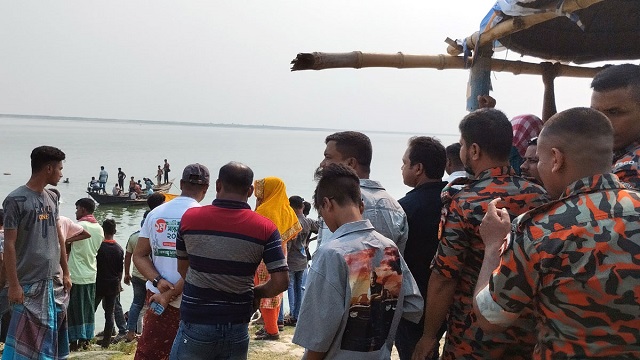 পদ্মায় গোসলে নেমে প্রাণ গেল কলেজছাত্রের