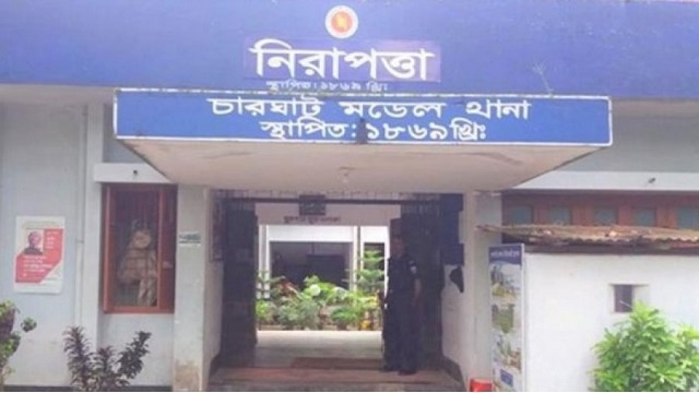 বাবার কোপে প্রাণ গেলো ছেলের