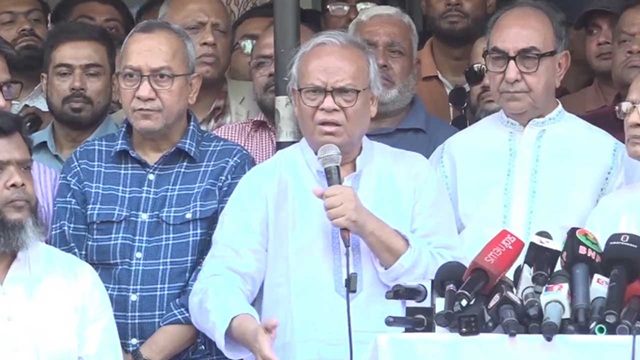 হাদির ওপর হামলা সুপরিকল্পিত ষড়যন্ত্র : রিজভী