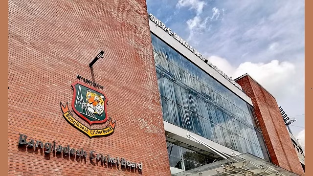 টি&ndash;টোয়েন্টি বিশ্বকাপ খেলতে বাংলাদেশকে ভারতেই যেতে হবে, এই দাবিকে অসত্য বলল বিসিবি