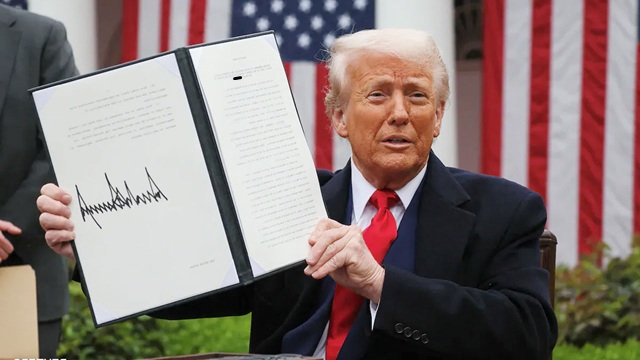 ভারতসহ ৩ দেশের ওপর ৫০০% শুল্ক আরোপের প্রস্তাবে ট্রাম্পের সমর্থন