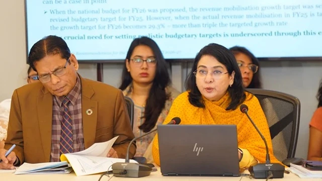 চুক্তির কারণে এই বছর ১৩২৭ কোটি টাকার রাজস্ব হারাবে সরকার : সিপিডি