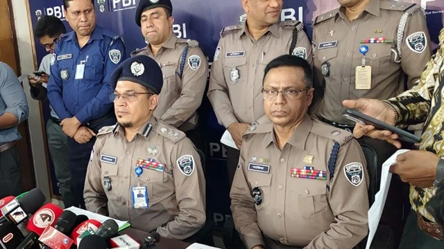 বাসায় কাজে এসে ওষুধ খাইয়ে গৃহকর্ত্রীকে হত্যা